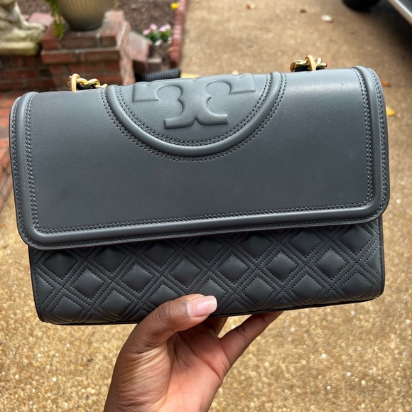 FLEMING CONVERTIBLE SHOULDER BAG - Picture 9 of 11